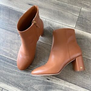 NWT Tory Burch Brooke Tan Camel Ankle Booties Leather Classic Fall Size 11